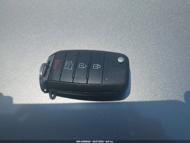 5XYPG4A57HG201914 KIA Sorento