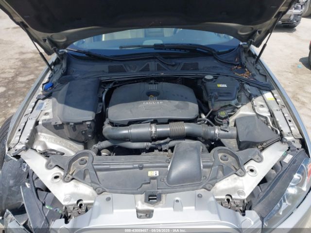 2013 JAGUAR XF SAJWA0ES7DPS68348 Photo 9