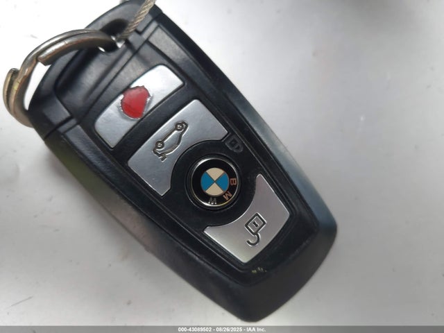 WBA5A5C57ED502055 BMW 2014