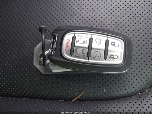 2C4RC1GGXSR552489 Chrysler Pacifica