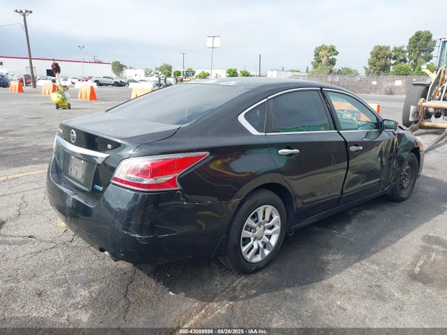 1N4AL3AP3EN260837 Nissan 2014