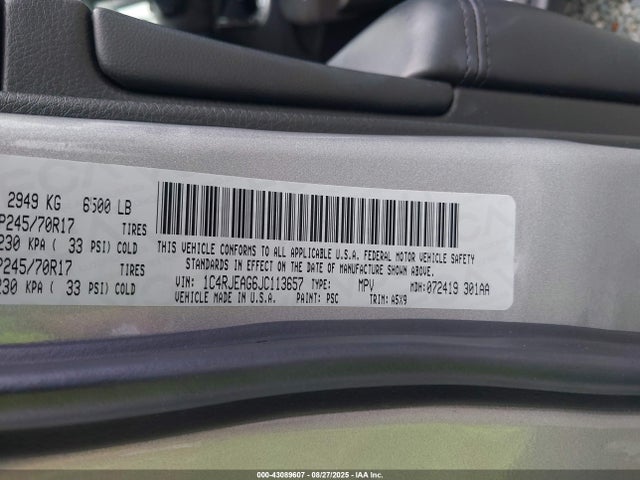1C4RJEAG6JC113657 Jeep Grand Cherokee