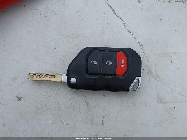 1C4HJXFN0NW119487 Jeep Wrangler