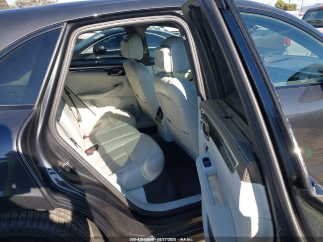 2017 PORSCHE MACAN WP1AG2A52HLB52036 Photo 7