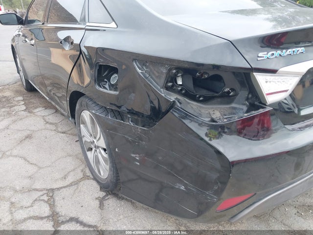 Hyundai dohc mpi theta ii 2015 KMHEC4A43FA135428 Image 17