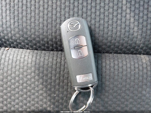 Mazda py 2016 JM3KE4CY3G0815684 Image 11