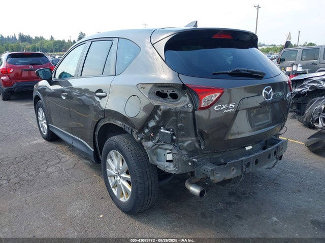 Mazda py 2016 JM3KE4CY3G0815684 Image 3
