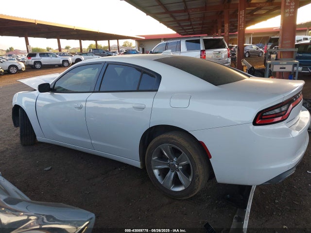 2C3CDXHG4HH523688 Dodge Charger