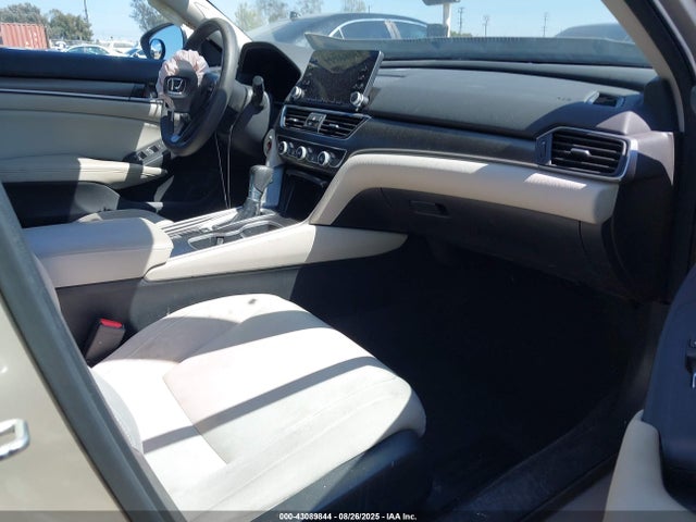 Honda l15be 2018 1HGCV1F13JA006702 Image 5