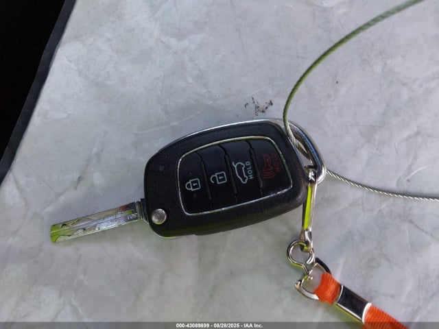 KM8J3CA45GU054195 Hyundai 2016