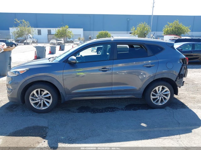KM8J3CA45GU054195 Hyundai 2016