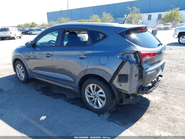 KM8J3CA45GU054195 Hyundai 2016