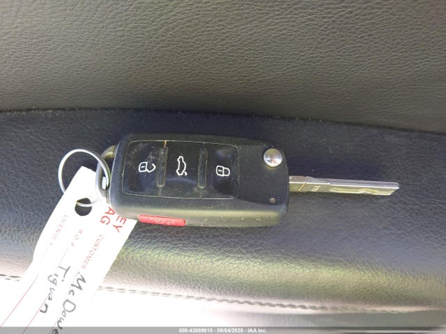 WVGSV7AXXHK018337 Volkswagen 2.0 tsi