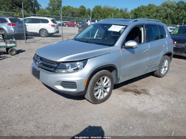WVGSV7AXXHK018337 Volkswagen 2.0 tsi