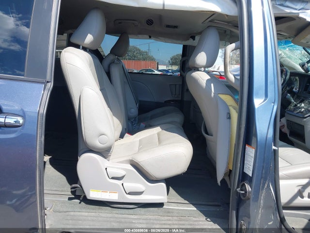 Toyota 2gr-fks 2017 5TDYZ3DC7HS854846 Image 8