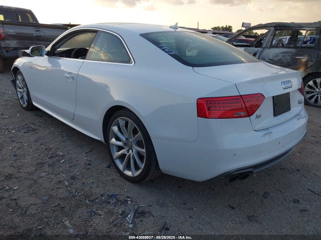 2016 AUDI A5 WAUM2AFR1GA017947 Photo 2