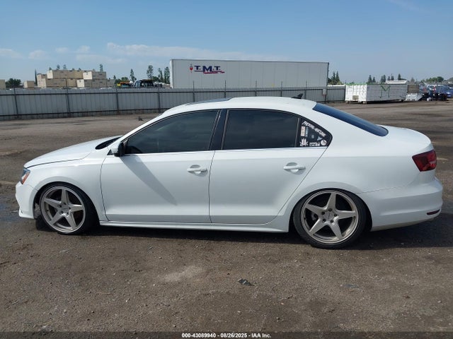 3VWDB7AJ1HM320347 Volkswagen 1.4 tsi