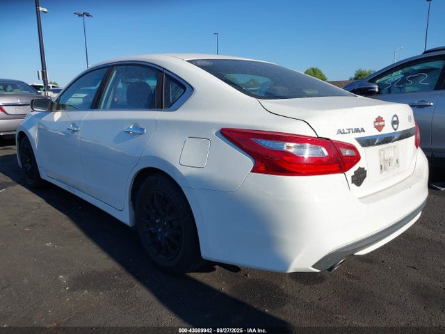 1N4AL3AP4HN356609 Nissan 2017