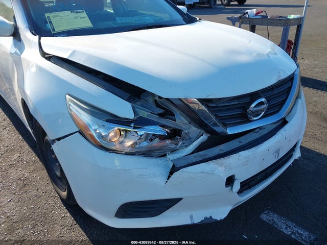 1N4AL3AP4HN356609 Nissan 2017