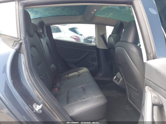2023 TESLA MODEL 3 5YJ3E1EA2PF686091 Photo 7