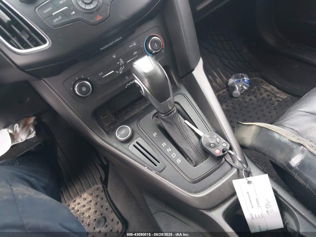 Ford 2015 2015 1FADP3K27FL330275 Image 11