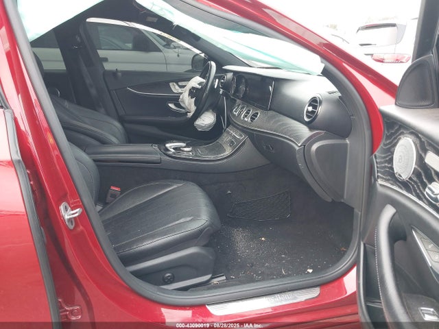 Mercedes-Benz E 300 4matic 2018 WDDZF4KB2JA472875 Image 5