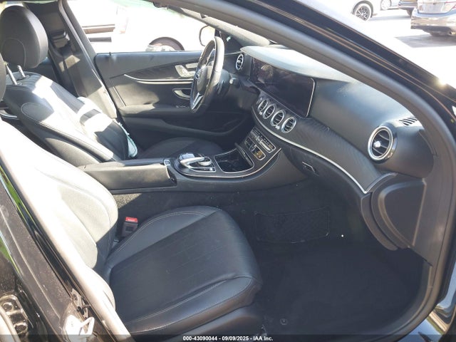 Mercedes-Benz m264 2020 W1KZF8DB4LA764034 Image 5