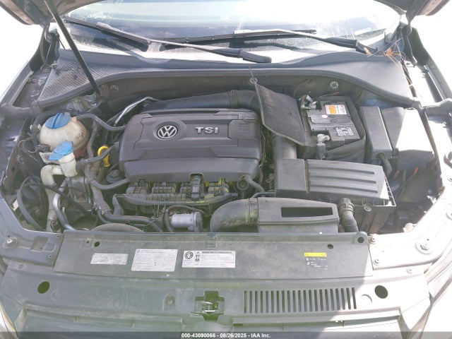 Volkswagen Passat 2014 1VWAT7A34EC106631 Image 10