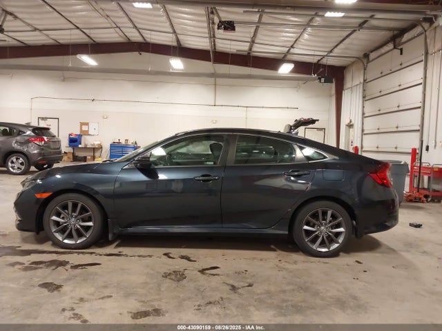 Honda l15b7 2020 19XFC1F7XLE024121 Image 15