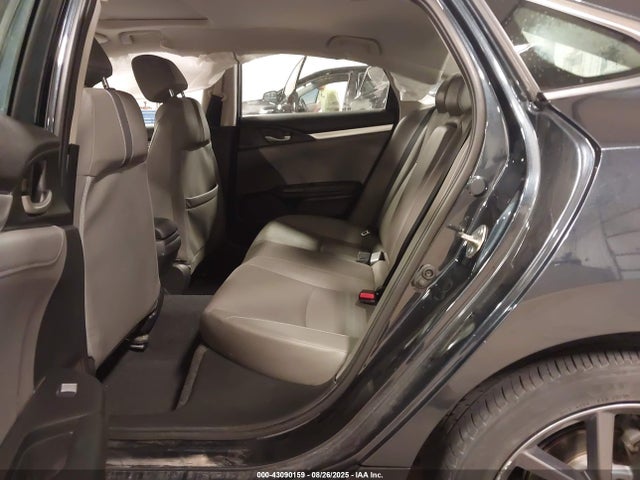 Honda l15b7 2020 19XFC1F7XLE024121 Image 8
