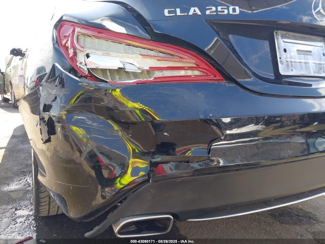 Mercedes-Benz CLA-Class 2015 WDDSJ4EB7FN163737 Image 18