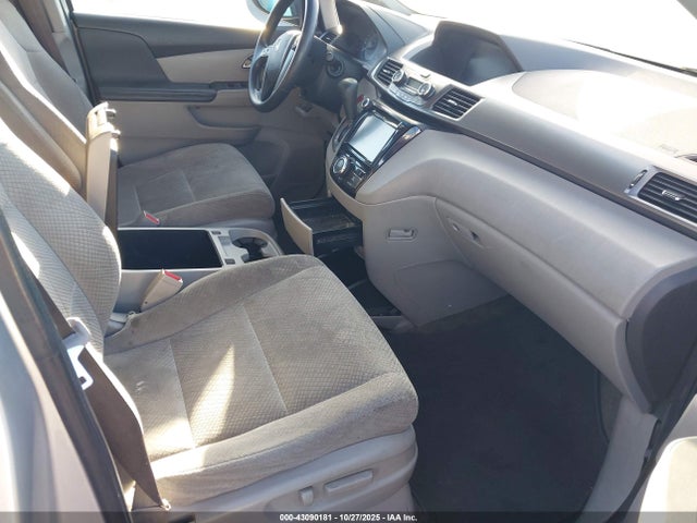 Honda j35z8 2015 5FNRL5H40FB077920 Image 5