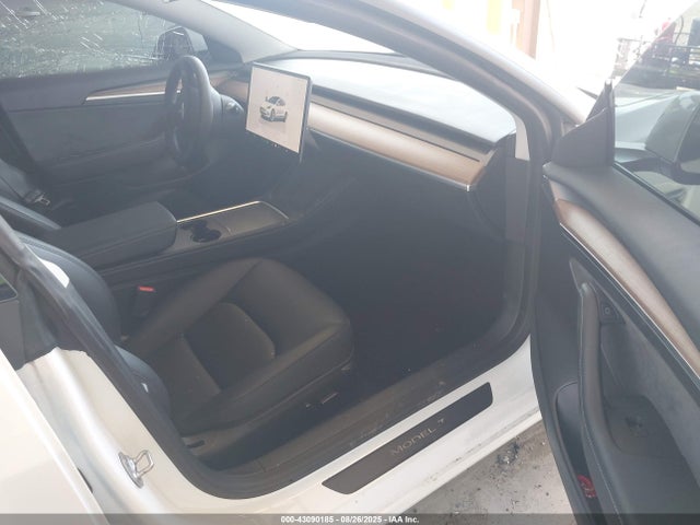 Tesla MODEL 3 2023 5YJ3E1EA3PF607124 Image 5