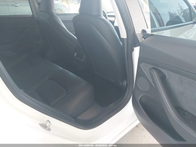 Tesla MODEL 3 2023 5YJ3E1EA3PF607124 Image 8