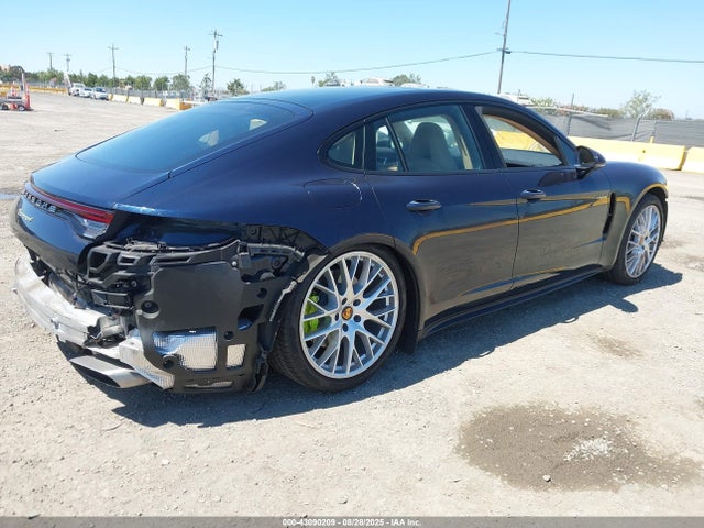 Porsche Panamera 2021 WP0AE2A77ML127183 Image 4