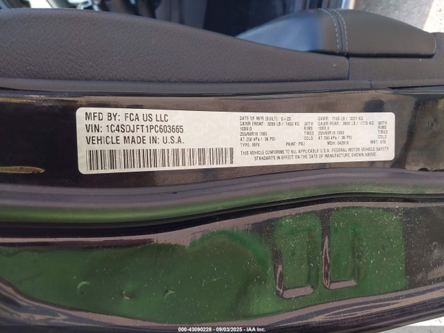 1C4SDJFT1PC603665 Dodge Durango