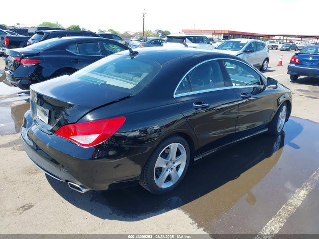 Mercedes-Benz CLA-Class 2015 WDDSJ4EB1FN259699 Image 4