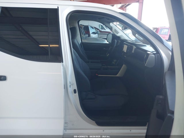 Toyota v35a-fts 2022 5TFLA5AA9NX003153 Image 5