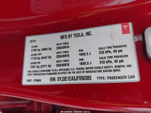 2018 TESLA MODEL 3 5YJ3E1EA3JF058385 Photo 8