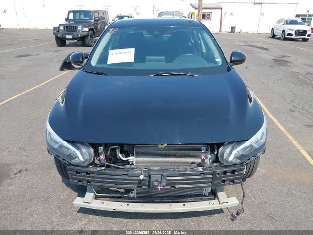 3N1AB8CV5MY298175 Nissan Sentra