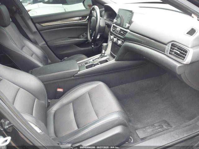 1HGCV1F39NA008736 Honda l15be