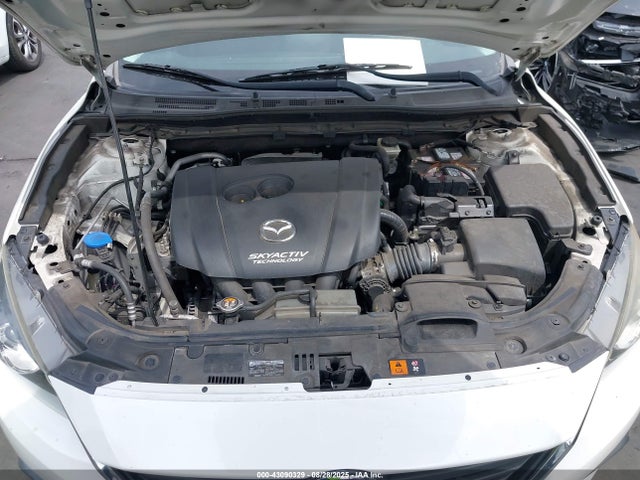 3MZBM1K74GM270320 Mazda pe