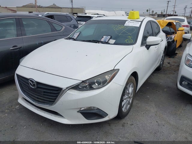 3MZBM1K74GM270320 Mazda pe