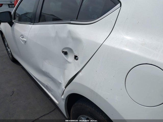 3MZBM1K74GM270320 Mazda pe