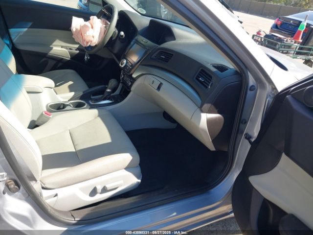 2016 ACURA ILX 19UDE2F71GA005278 Photo 4