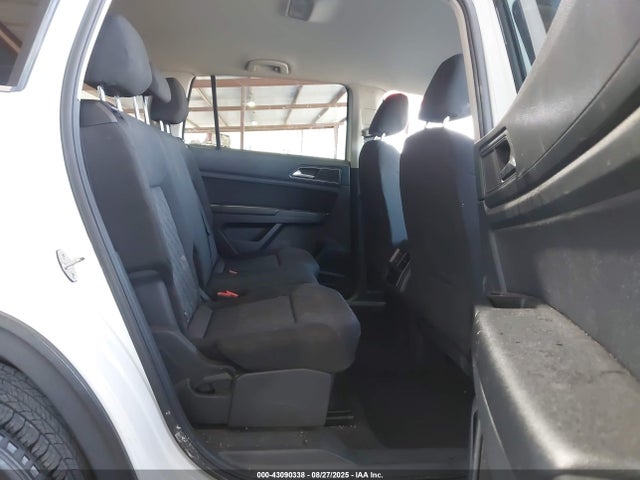 Volkswagen fsi 2018 1V2AR2CA3JC532898 Image 8
