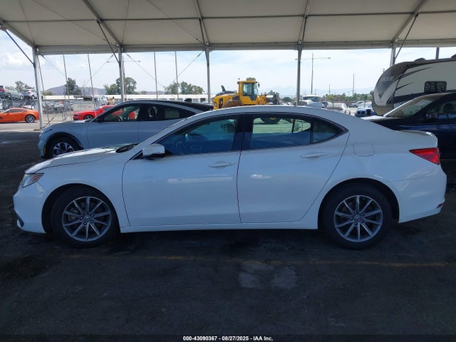 Acura k24w7 2018 19UUB1F55JA009245 Image 14