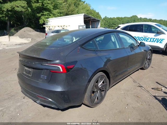 2024 TESLA MODEL 3 5YJ3E1ETXRF820690 Photo 3
