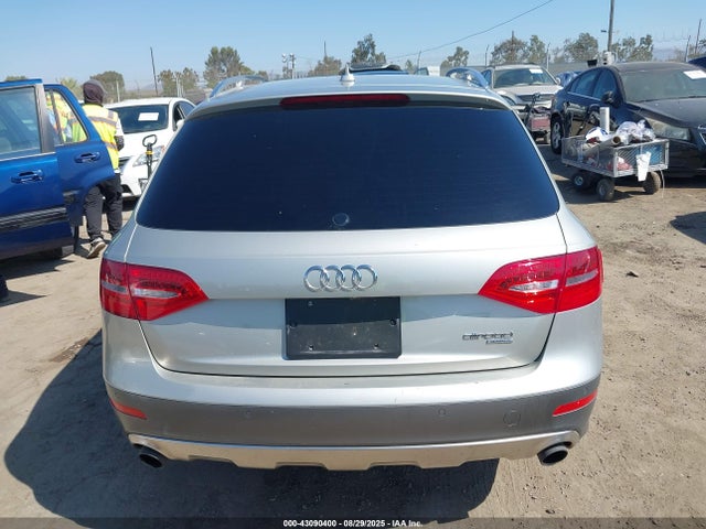 WA1UFAFL5FA003044 Audi 2.0t