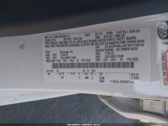 Ford Fiesta 2015 3FADP4AJ4FM110816 Image 9